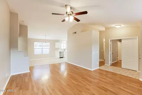 2167 E Arabian Dr, Gilbert, AZ 85296 photo 4