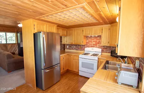 5442 W Forest Trl, Pine, AZ 85544 photo 7