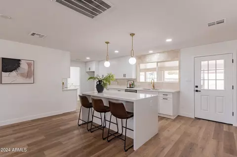 1620 E Hale St, Mesa, AZ 85203 photo 4