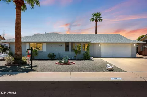 11019 W Cumberland Dr, Sun City, AZ 85351