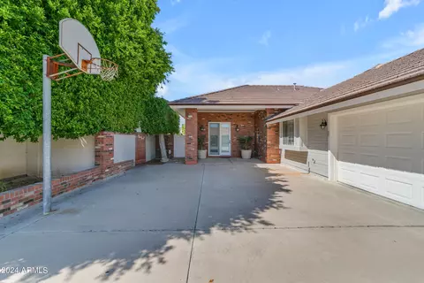 Exterior - 2118 Enrose Cir, Mesa, AZ 85213 photo 7 of 23