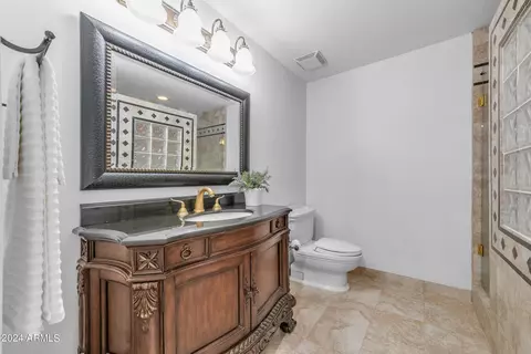 Bath - 2118 Enrose Cir, Mesa, AZ 85213 photo 9 of 10