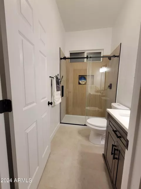 Bath - 9803 E Butte St, Mesa, AZ 85207 photo 2 of 22