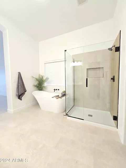 Bath - 9803 E Butte St, Mesa, AZ 85207 photo 11 of 22