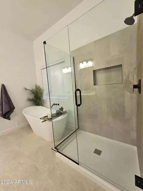 Bath - 9803 E Butte St, Mesa, AZ 85207 photo 14 of 22