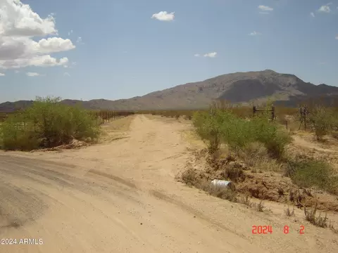 0000 529th Ave #1, Aguila, AZ 85320