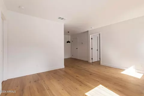 3511 E Baseline Rd #1019, Phoenix, AZ 85042 photo 4