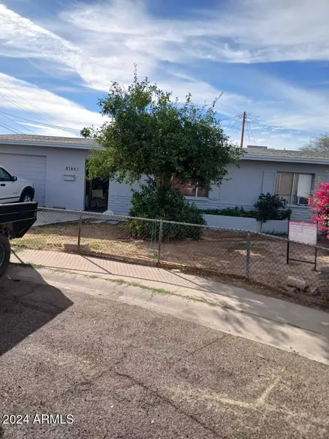 8146 W Thomas Rd, Phoenix, AZ 85033