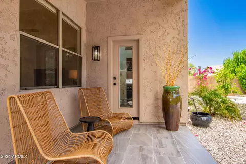 4366 E Abraham Ln, Phoenix, AZ 85050 photo 40