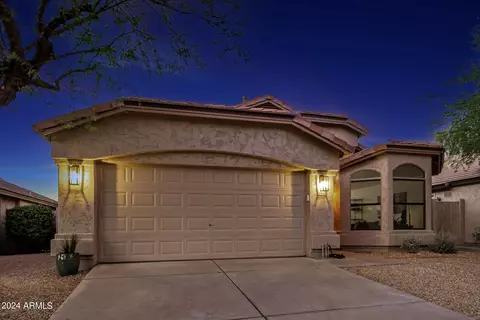 4366 E Abraham Ln, Phoenix, AZ 85050 photo 5