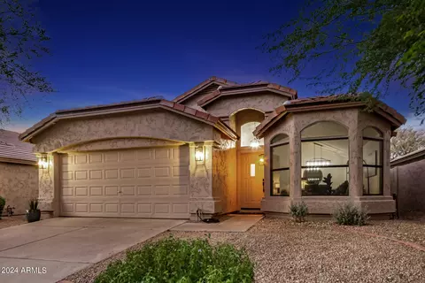 4366 E Abraham Ln, Phoenix, AZ 85050 photo 4