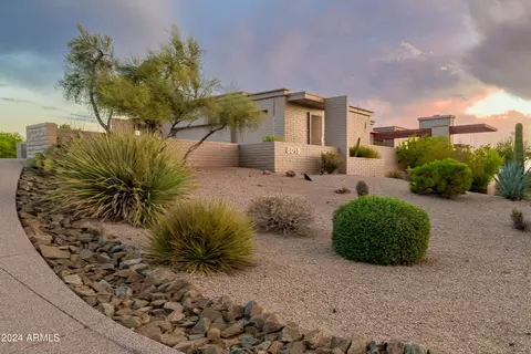8015 E Serene St, Carefree, AZ 85377