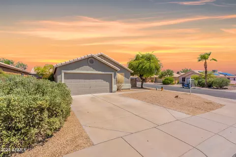 1923 S Ocotillo Dr, Apache Junction, AZ 85120 photo 2