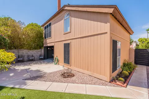 513 E Kerry Ln, Phoenix, AZ 85024 photo 31