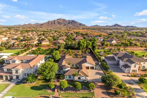 View/Area - 3279 E Vallejo Ct, Gilbert, AZ 85298 photo 2 of 7