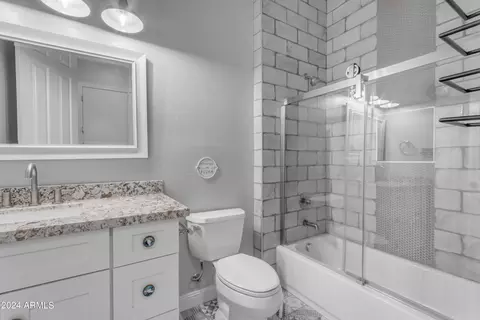 Bath - 3279 E Vallejo Ct, Gilbert, AZ 85298 photo 6 of 8