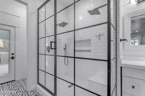 Bath - 3279 E Vallejo Ct, Gilbert, AZ 85298 photo 4 of 8