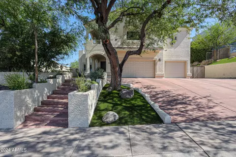1324 E Villa Theresa Dr, Phoenix, AZ 85022