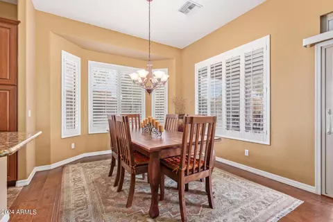 4118 E Walnut Rd, Gilbert, AZ 85298 photo 8