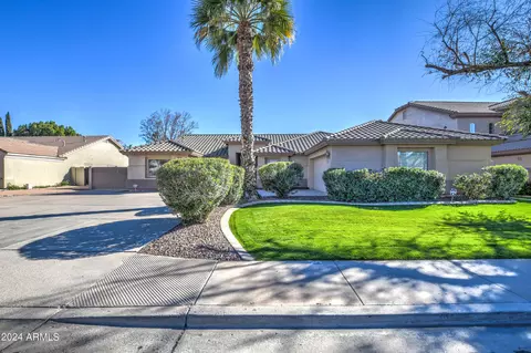 5511 E Harmony Ave, Mesa, AZ 85206 photo 2