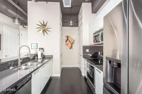 1 E Lexington Ave #907, Phoenix, AZ 85012 photo 4