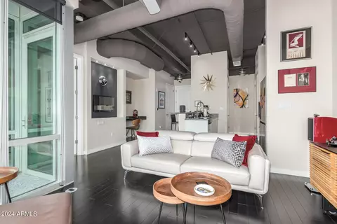 1 E Lexington Ave #907, Phoenix, AZ 85012
