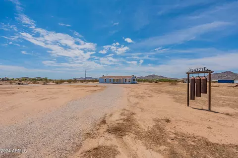 54771 W La Barranca Dr, Maricopa, AZ 85139