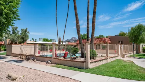 1320 E Bethany Home Rd #104, Phoenix, AZ 85014 photo 18