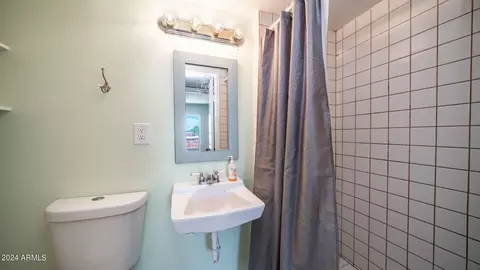 1320 E Bethany Home Rd #104, Phoenix, AZ 85014 photo 11