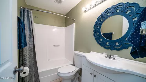 1320 E Bethany Home Rd #104, Phoenix, AZ 85014 photo 14