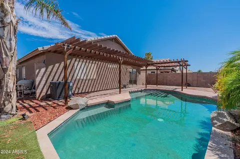 15951 W Smokey Dr, Surprise, AZ 85374