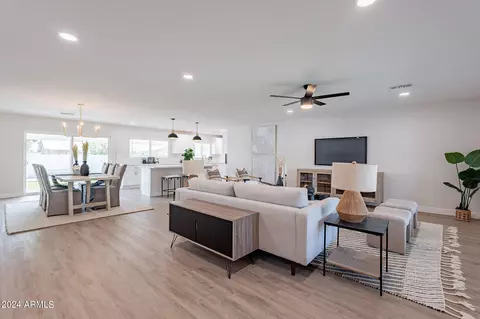 1863 E Oxford Dr, Tempe, AZ 85283 photo 8