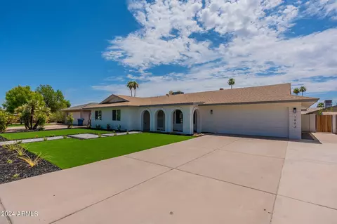 1863 E Oxford Dr, Tempe, AZ 85283 photo 3
