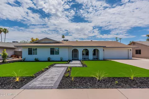 1863 E Oxford Dr, Tempe, AZ 85283 photo 2