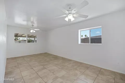 5613 N 45th Dr, Glendale, AZ 85301 photo 23