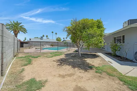 5613 N 45th Dr, Glendale, AZ 85301 photo 33