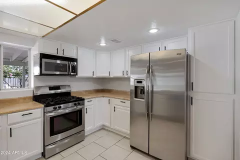 5613 N 45th Dr, Glendale, AZ 85301 photo 15