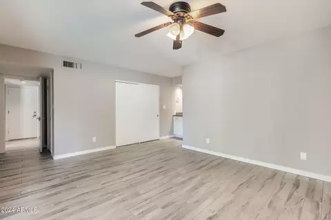 860 E Paradise Ln, Phoenix, AZ 85022 photo 20
