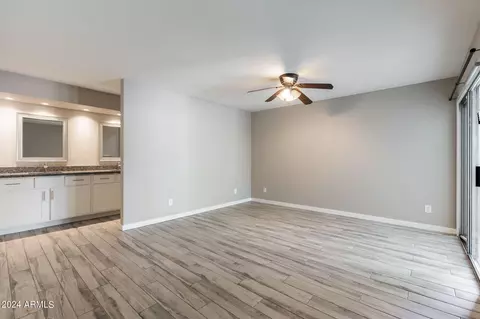 860 E Paradise Ln, Phoenix, AZ 85022 photo 19