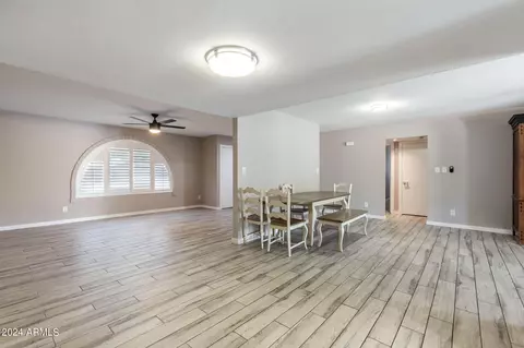 860 E Paradise Ln, Phoenix, AZ 85022 photo 10