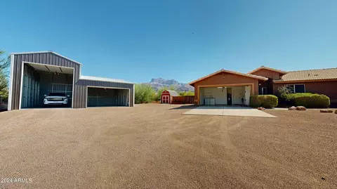 6272 E 16th Ave, Apache Junction, AZ 85119 photo 2