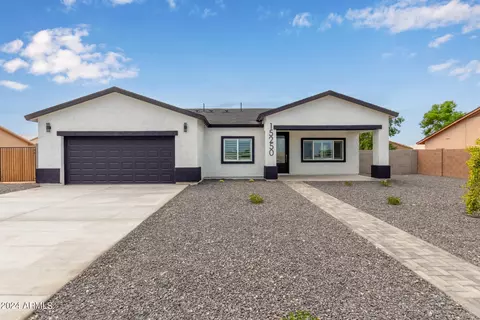 15250 S Country Club Way, Arizona City, AZ 85123