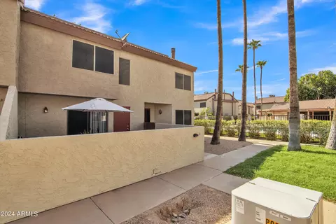 2121 S Pennington Dr #46, Mesa, AZ 85202