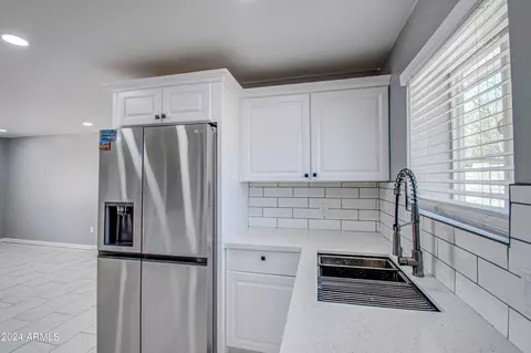 1308 E Becker Ln, Phoenix, AZ 85020 photo 10