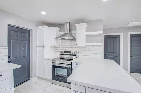 1308 E Becker Ln, Phoenix, AZ 85020 photo 9