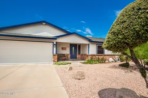 5420 E Dewberry Cir, Mesa, AZ 85206