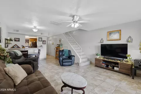 715 S Extension Rd #63, Mesa, AZ 85210