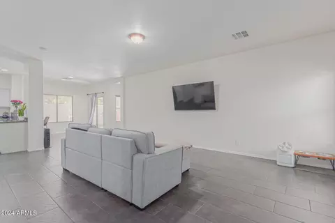 4212 E Washington Ct, Gilbert, AZ 85234 photo 4