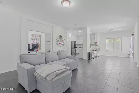 4212 E Washington Ct, Gilbert, AZ 85234 photo 5