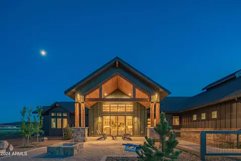 7075 W Whitman Trl, Flagstaff, AZ 86001
